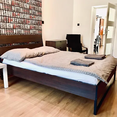 Close To Main Square *