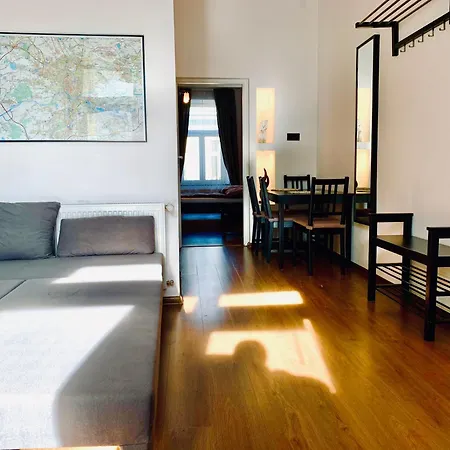 Close To Main Square Апартаменты